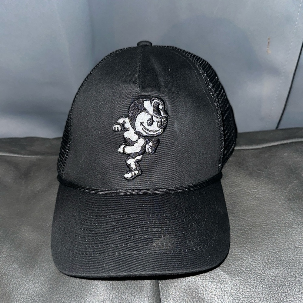 Vintage Ohio State University Mascot Brutus Buckeye Black Mesh Hat Adjustable